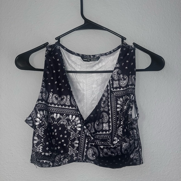 SXY Cross Wrap Paisley Print Tank Top & Pants Set - Picture 4 of 9
